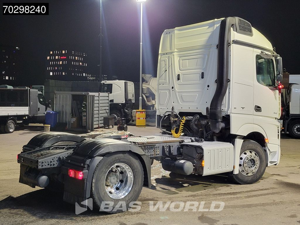 Mercedes Actros 1942 4X2 StreamSpace PTO