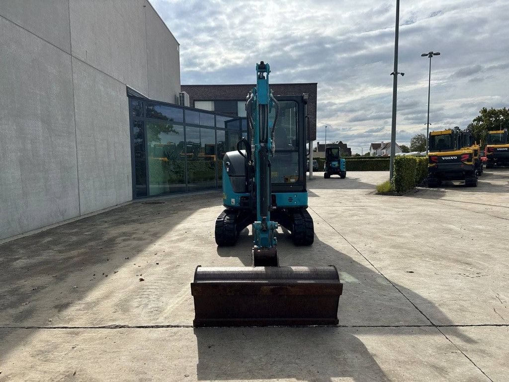 Rupsgraafmachine Airmann AX33u-7 Diesel 2023