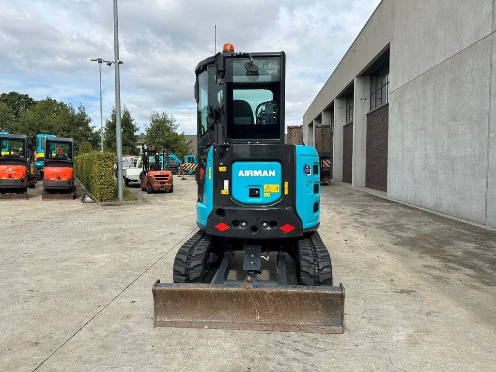 Rupsgraafmachine Airmann AX33u-7 Diesel 2023