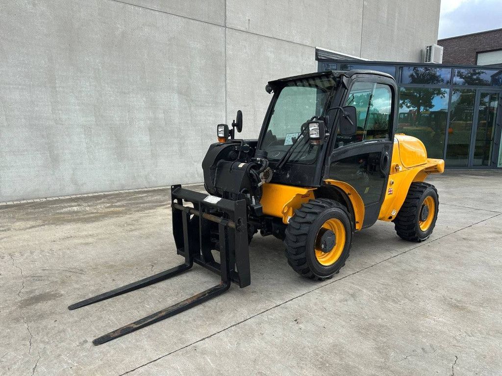 Verreiker JCB 520-40 Diesel 2000kg 2018