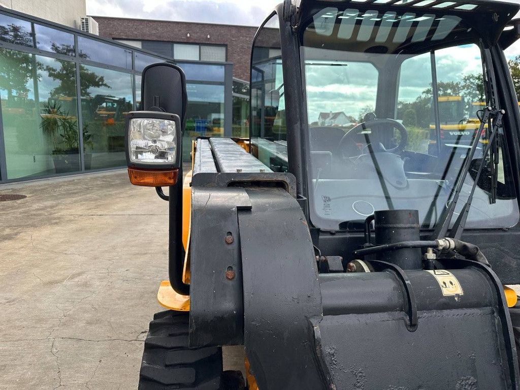 Verreiker JCB 520-40 Diesel 2000kg 2018