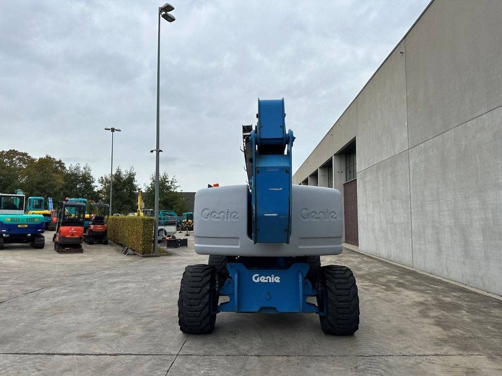 Articulating boom lift Genie Z80/60 26m Diesel 2007