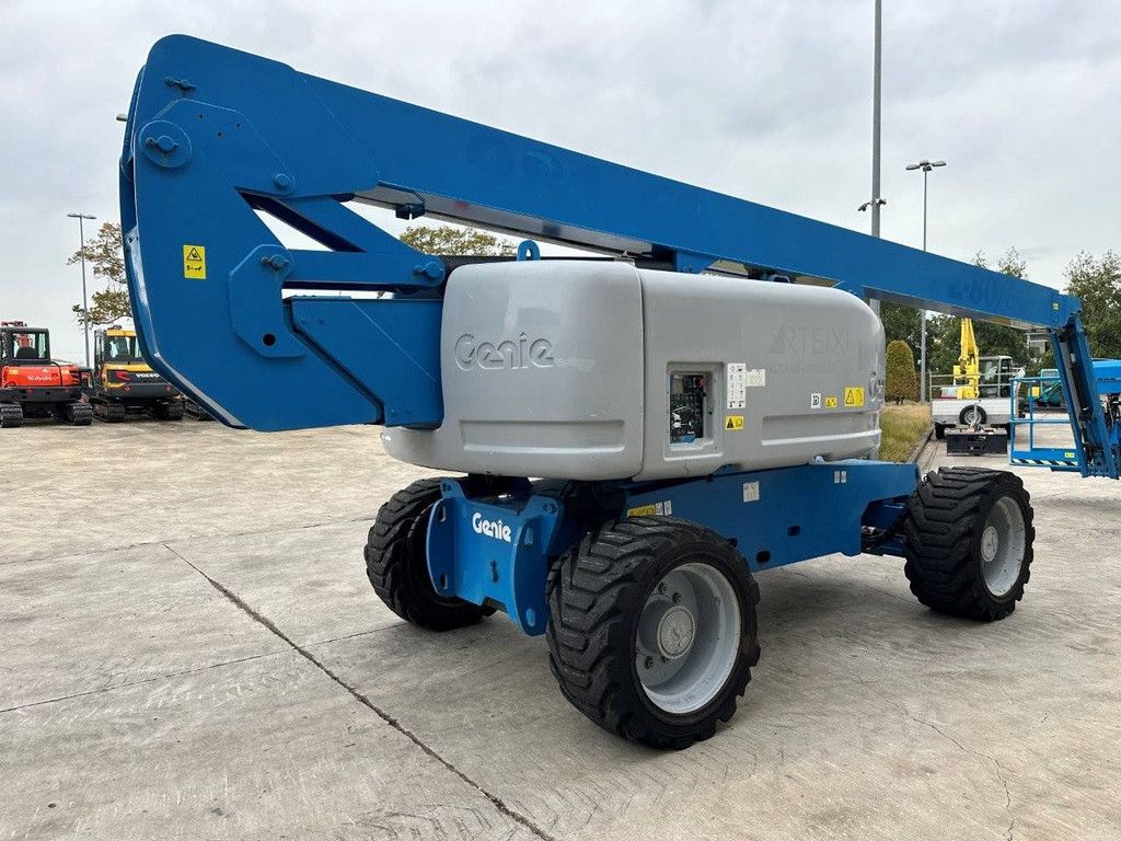 Articulating boom lift Genie Z80/60 26m Diesel 2007