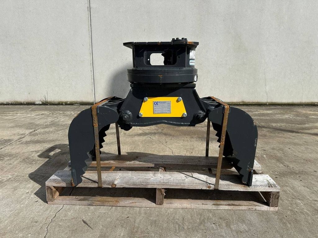 Sorting grab Mustang GRP150CH 2024 New