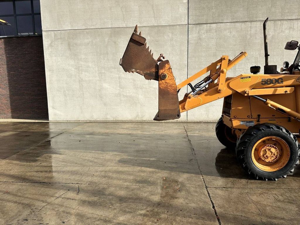Backhoe loader Case 580G Diesel 1986
