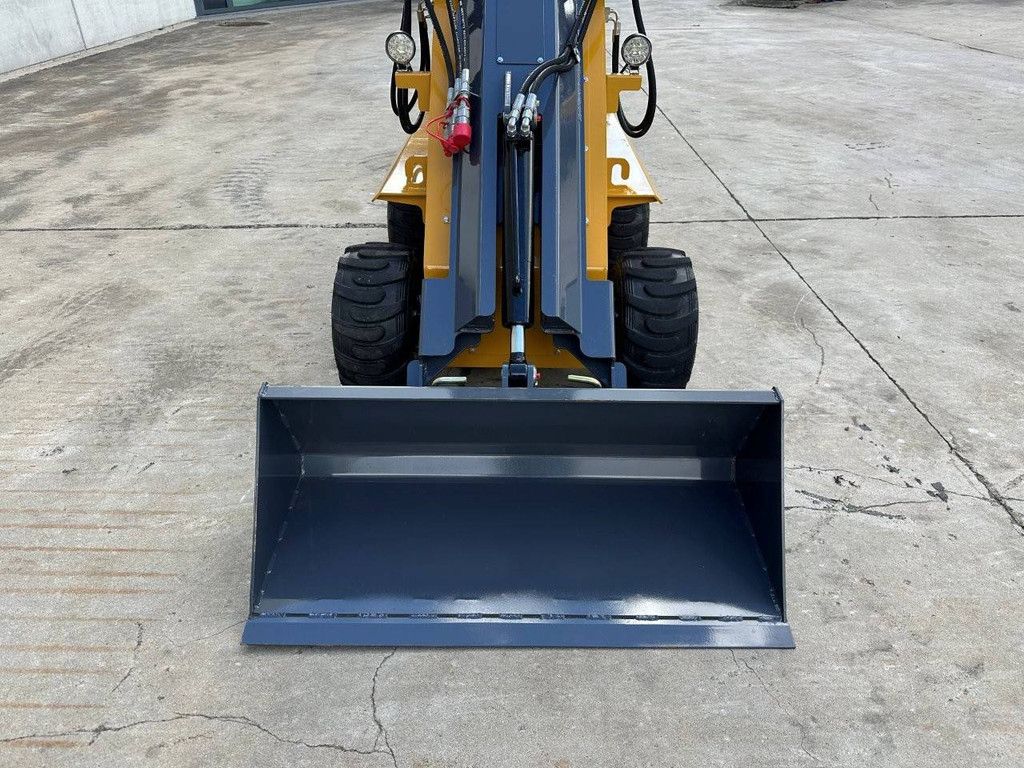 Skid Steer Loader Machpro MP-S800 Diesel 2025 New