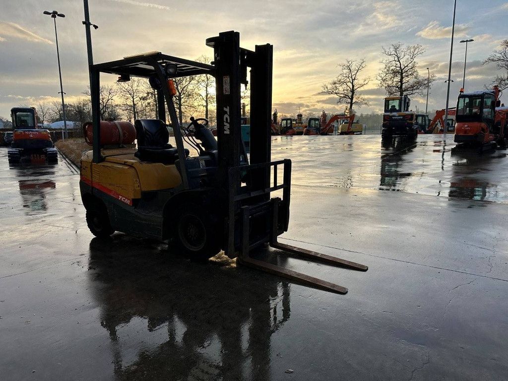 Gabelstapler TCM D-FHG25T3 LPG 2320kg 2007