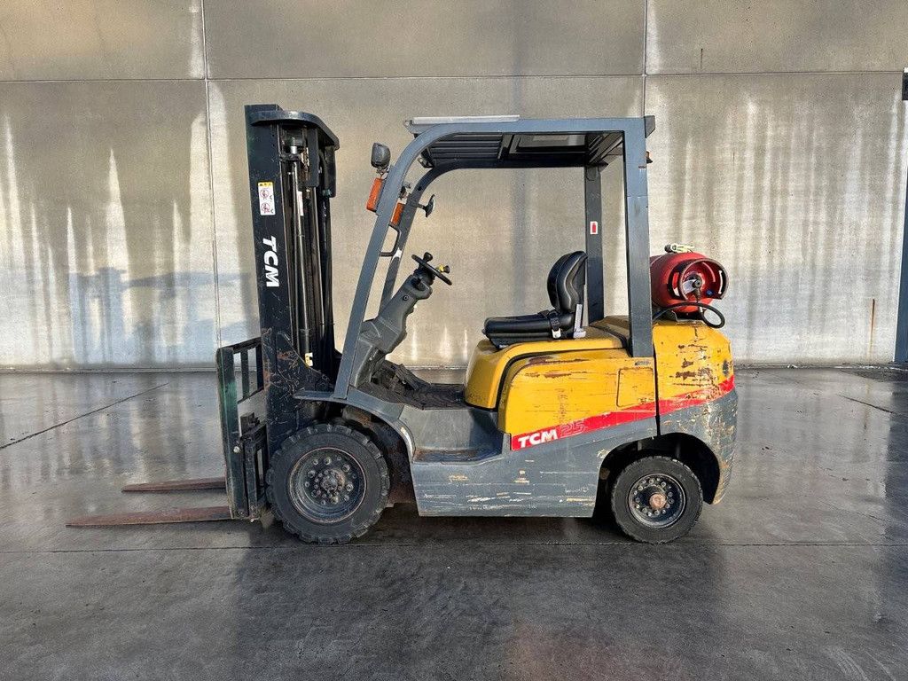 Gabelstapler TCM D-FHG25T3 LPG 2320kg 2007
