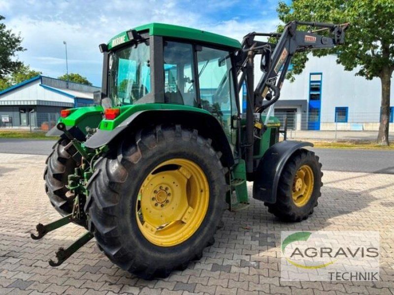 John Deere 6210