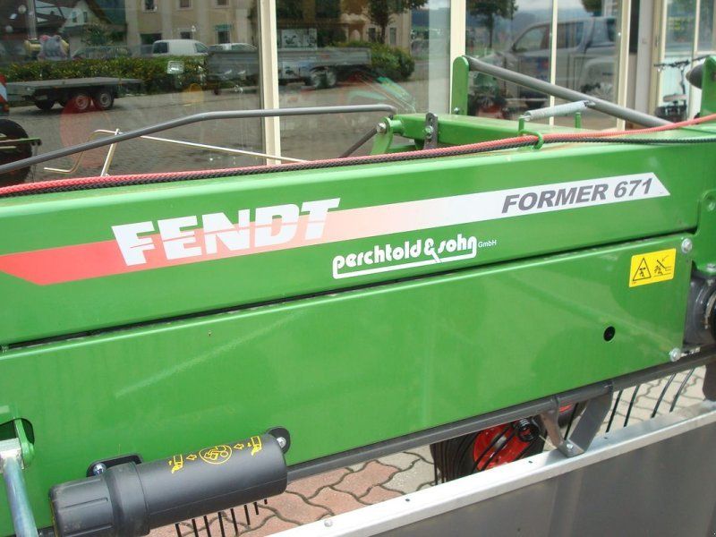 Fendt Former 671