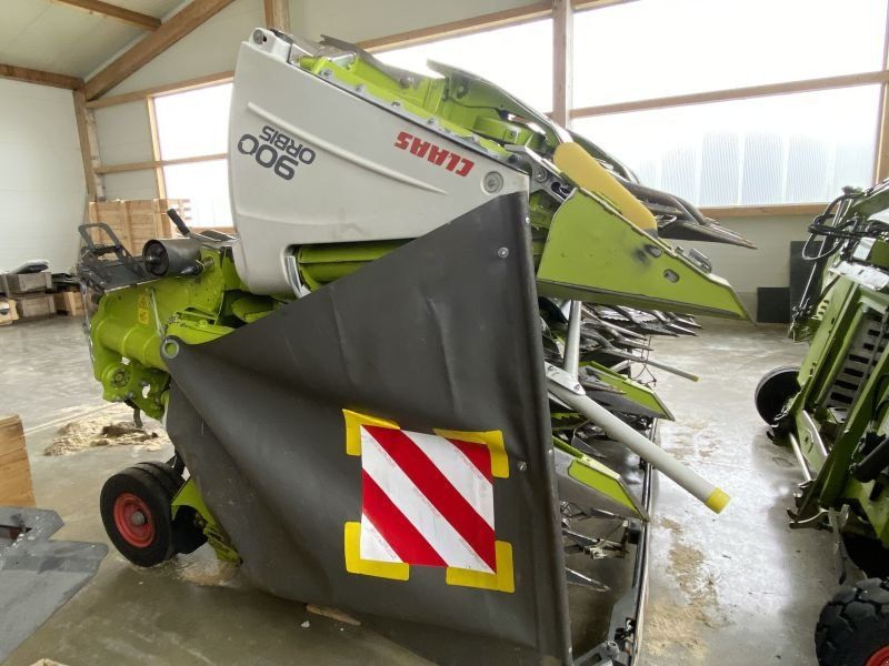 Claas ORBIS 900