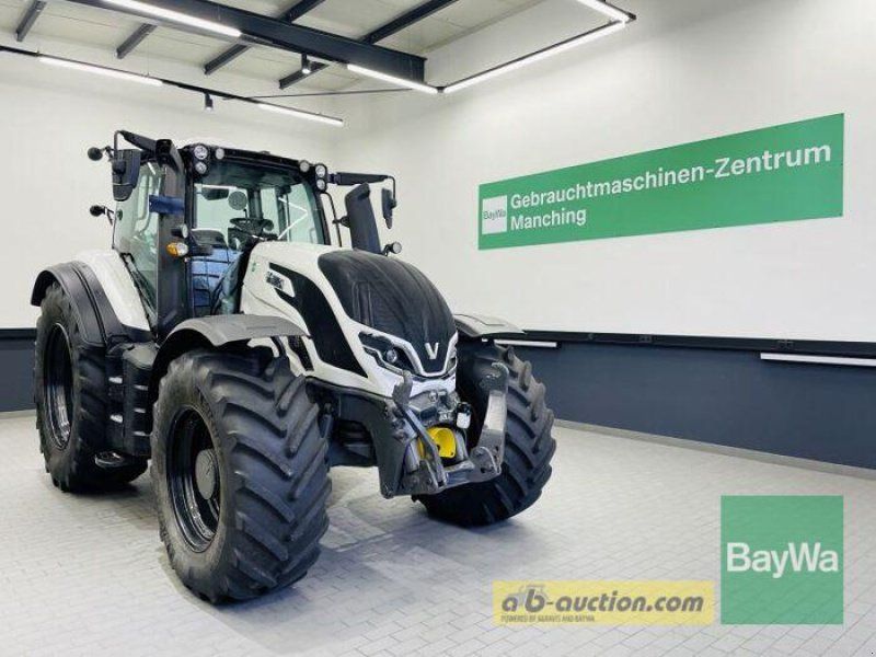 Valtra T235D