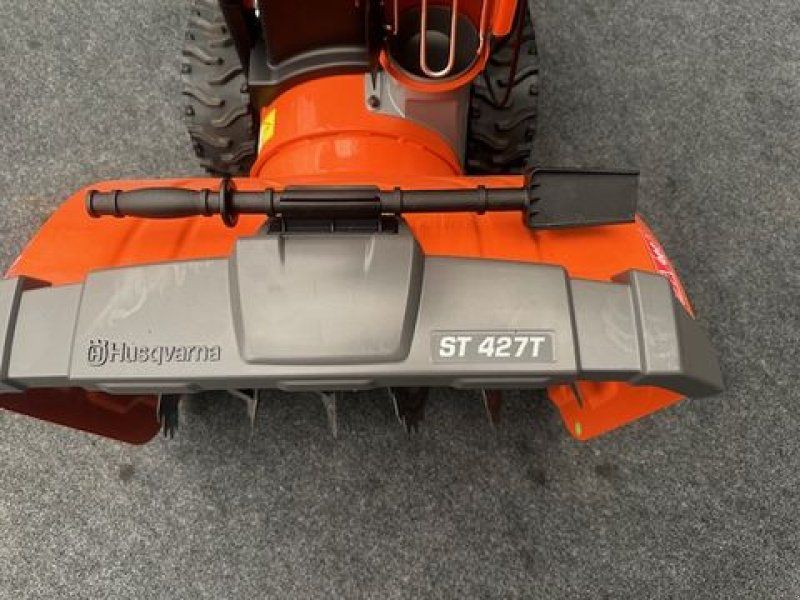 Husqvarna Schneefräse ST427T Raupenantrieb 10,7PS 69cm