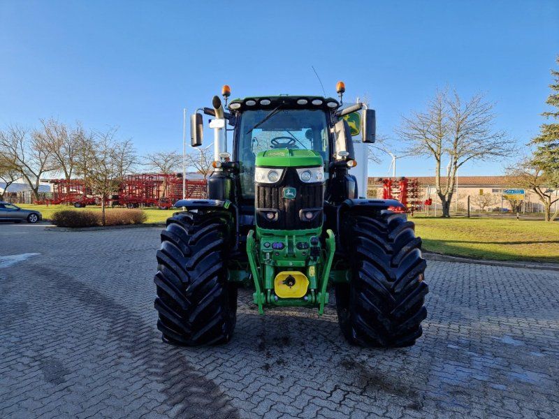 John Deere 6250R