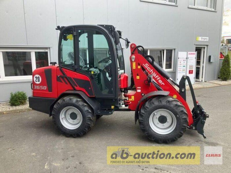 Schäffer 3650 MIT KABINE