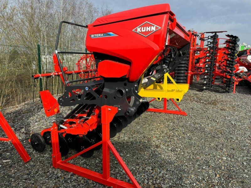 Kuhn Sitera 3030-24 E