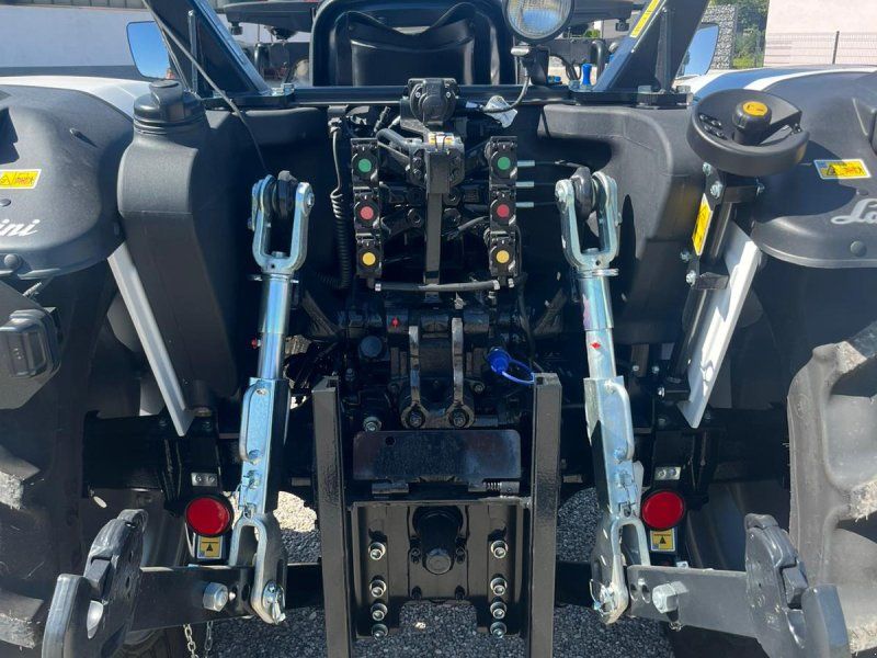 Deutz-Fahr 5105 TB GS/ Lamob Strike 105 TB GS 5000,00 € sparen bei Black De