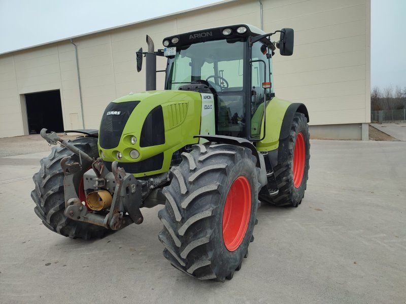 Claas ARION 660