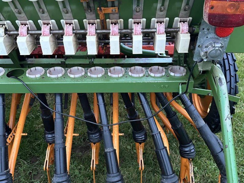 Amazone Typ 25 Standard + Kuhn HR 2501M