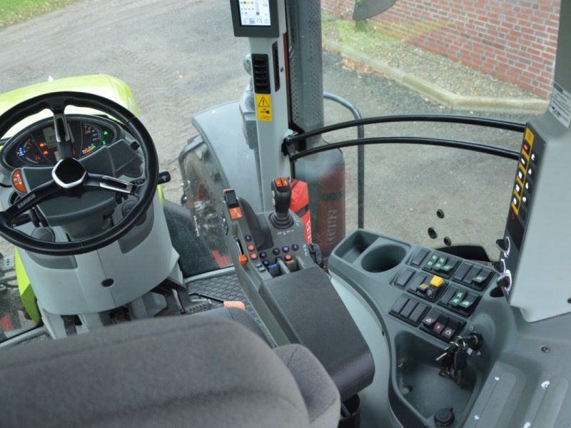 Claas ARION 650 CMATIC Stage V CIS