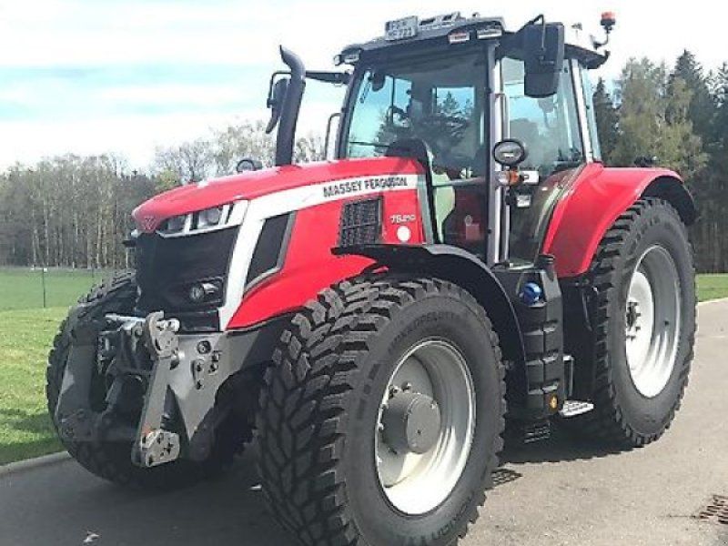 Massey Ferguson 7S210 Dyna-VT