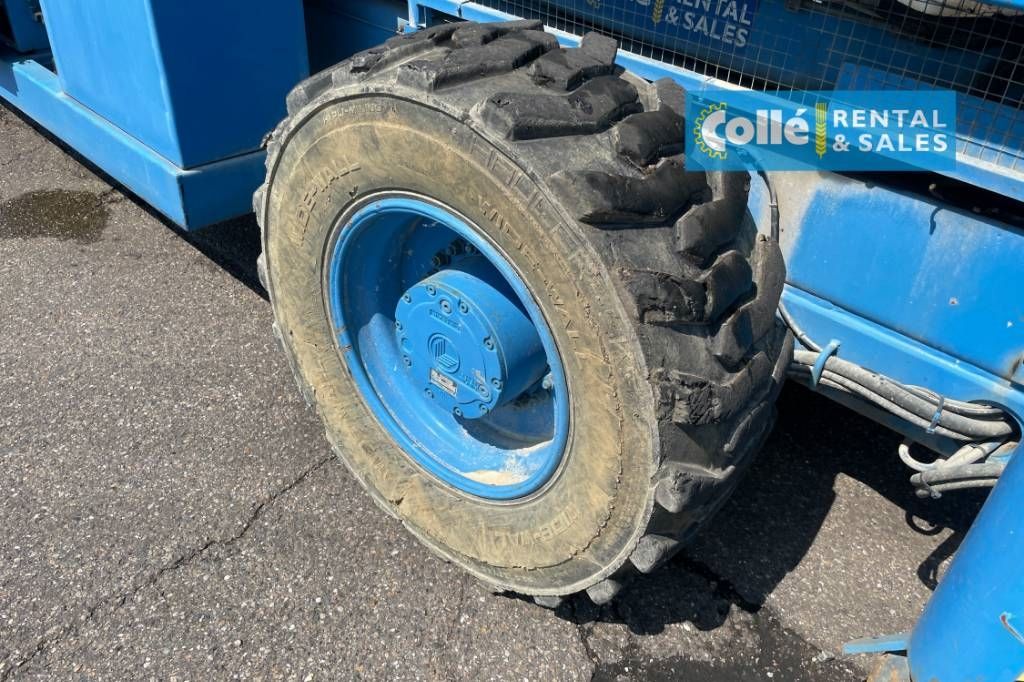 Holland Lift Megastar G-320DL30 4WDS/N | 2006