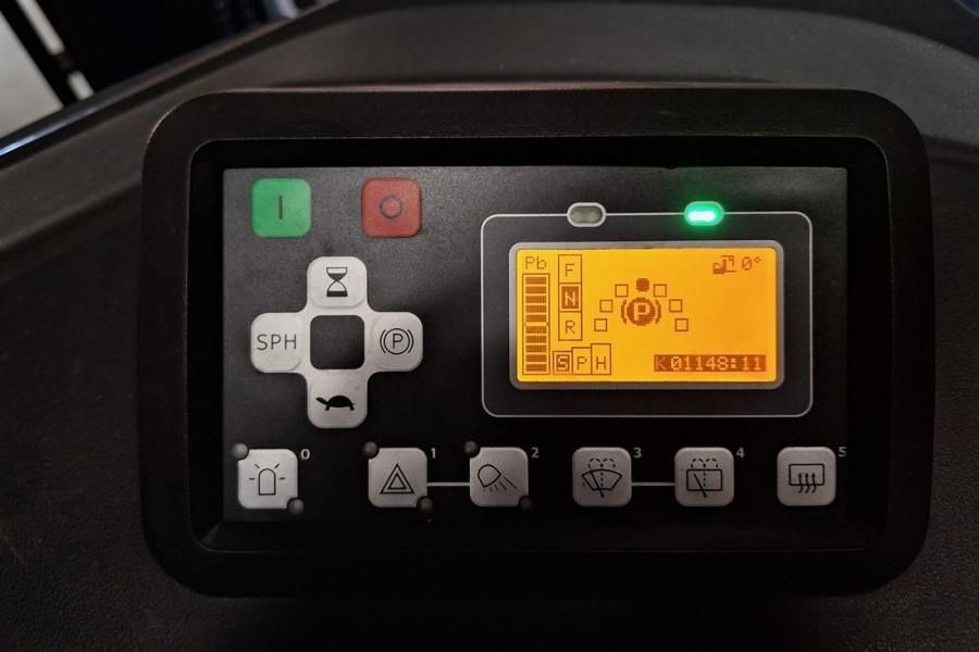 Toyota 9FBM70T Electric, 7 Tons Capacity, Lift Height 4.7