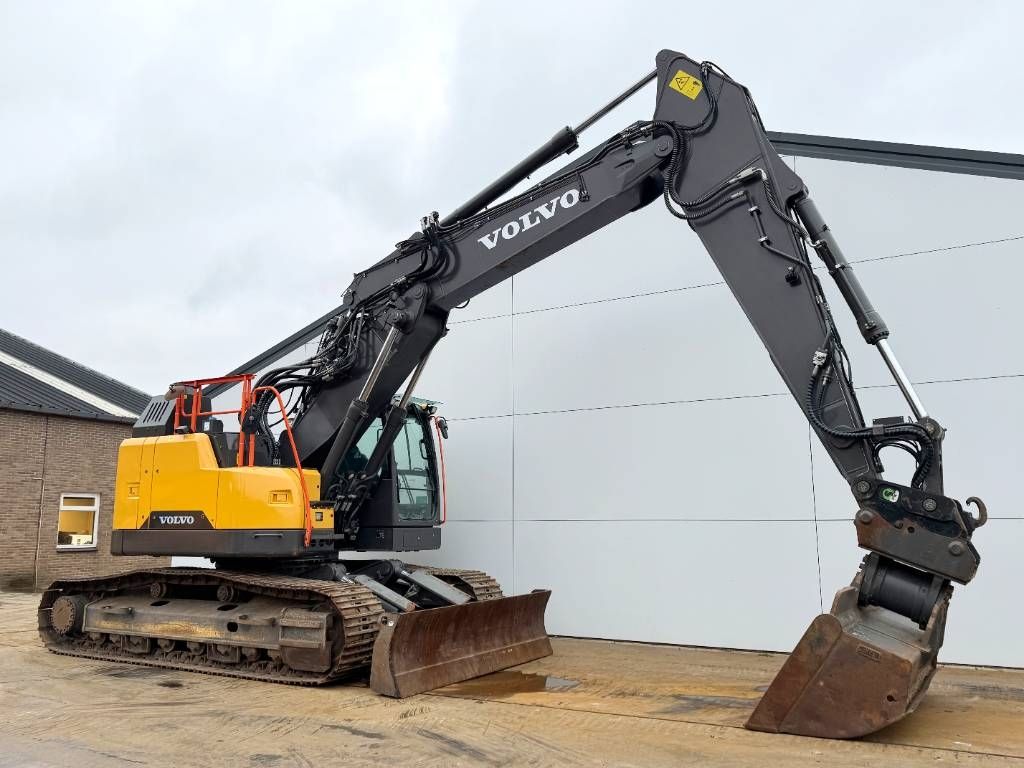 Volvo ECR355ENL - German Machine / Oilquick / Auto Lube