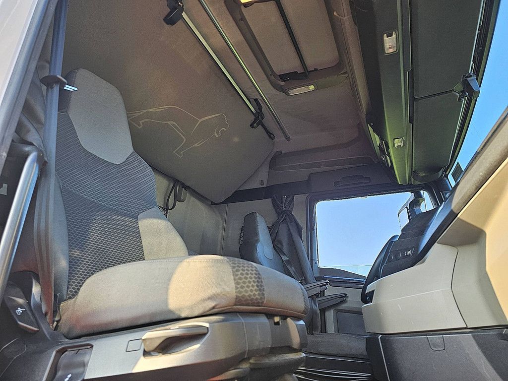 M.A.N. 26.470 TGX tg3 gm 6x2/2 bl