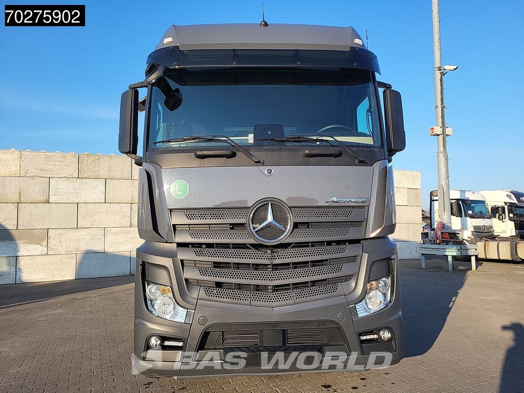 Mercedes Actros 1851 4X2 BigSpace 2x Tanks