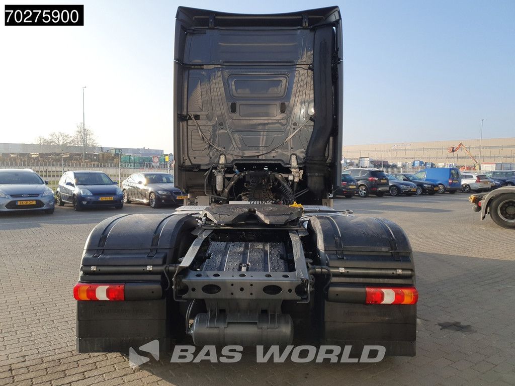 Mercedes Actros 1851 4X2 BigSpace 2x Tanks