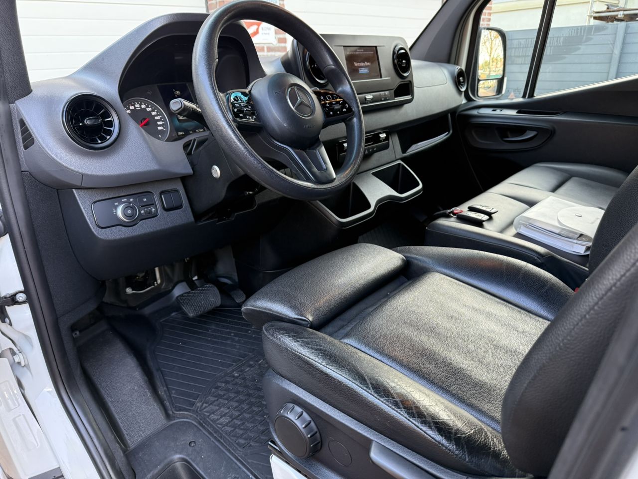 Mercedes Sprinter service bus trekgewicht 3500 kg