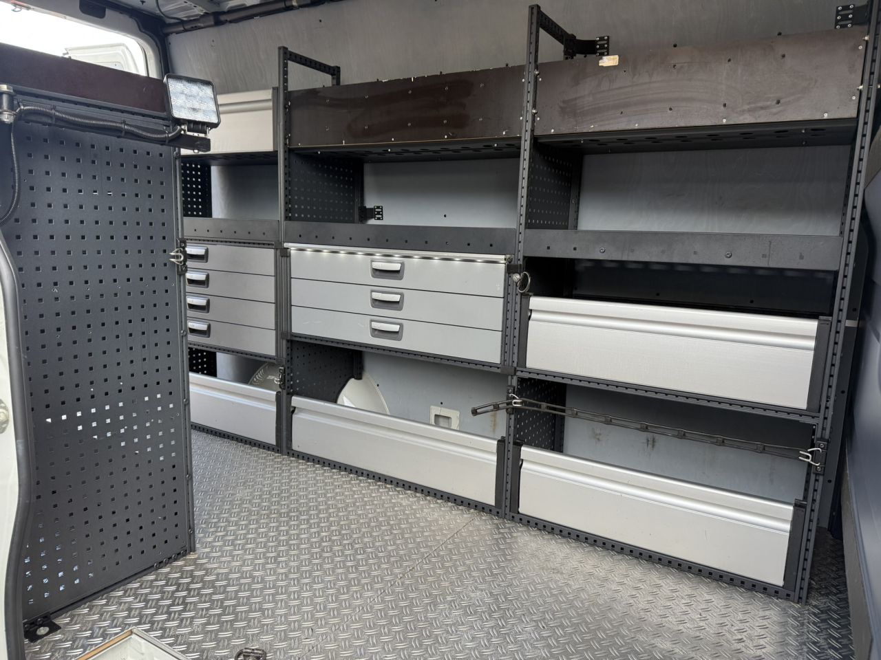 Mercedes Sprinter service bus trekgewicht 3500 kg