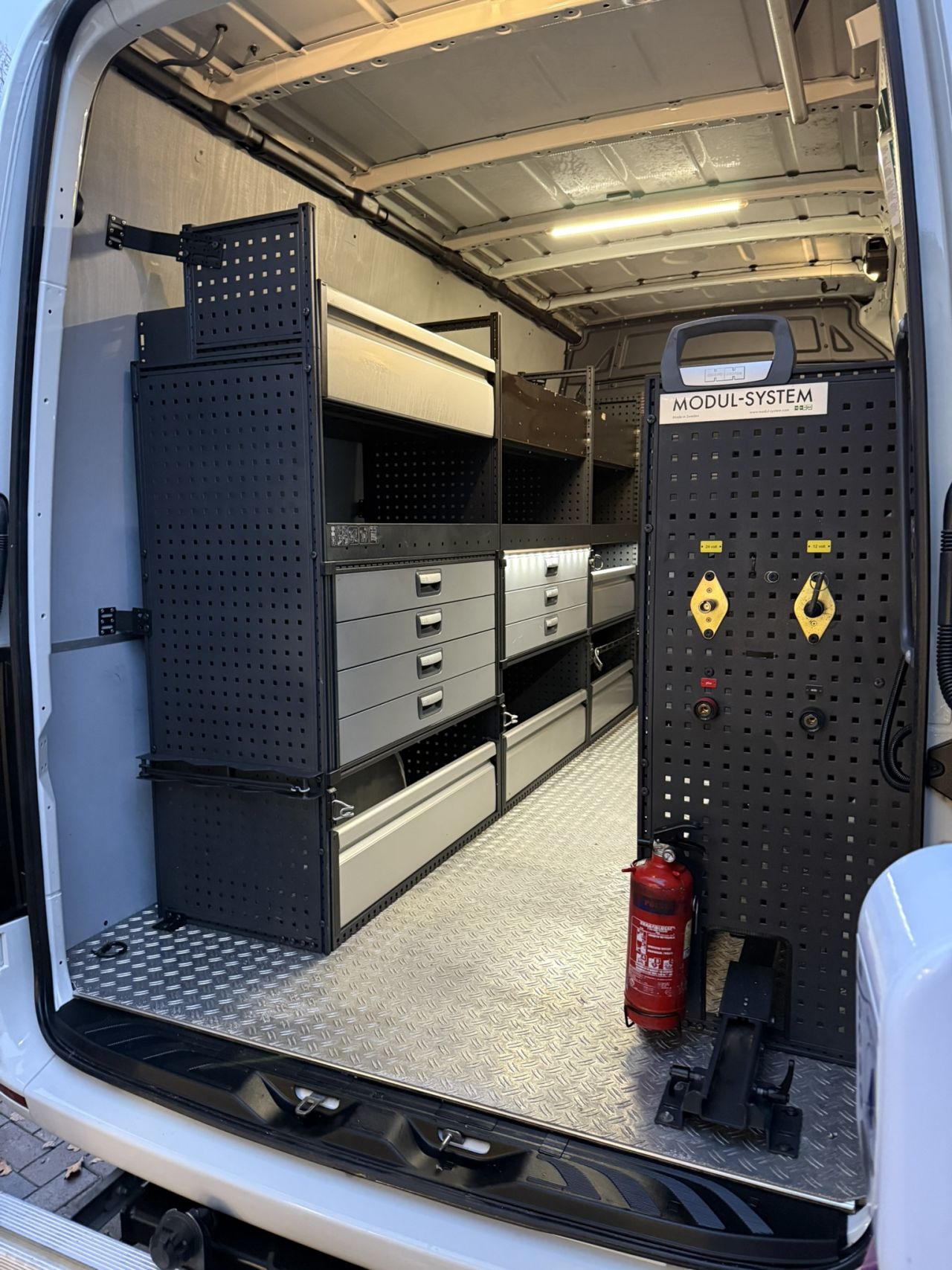 Mercedes Sprinter service bus trekgewicht 3500 kg