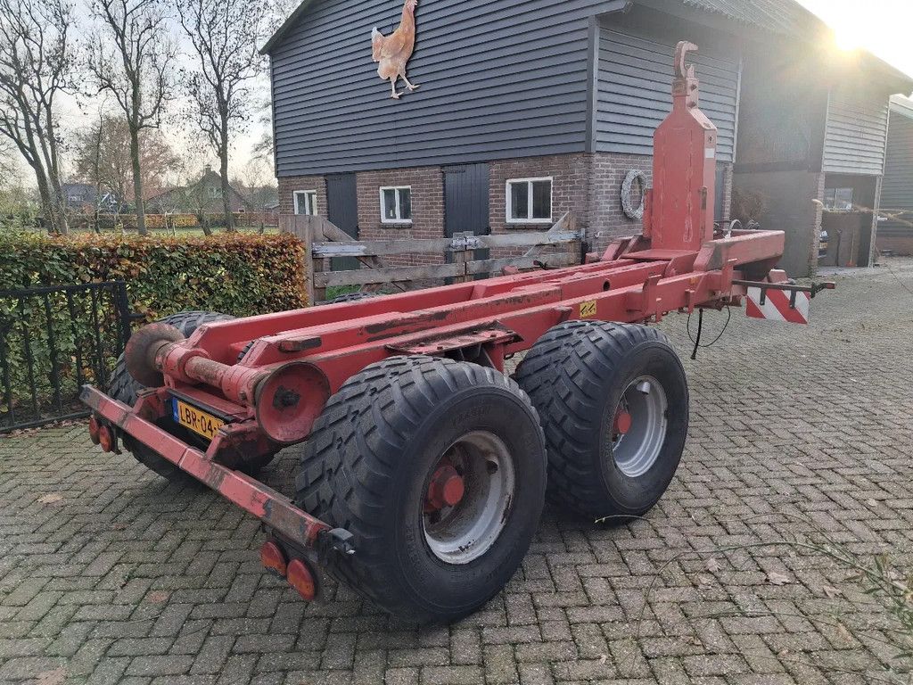 Pronar T185 haakarm/kipper