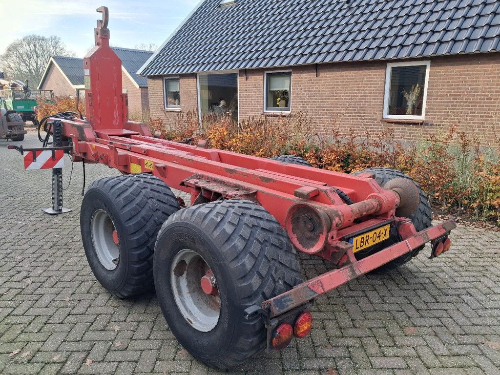 Pronar T185 haakarm/kipper