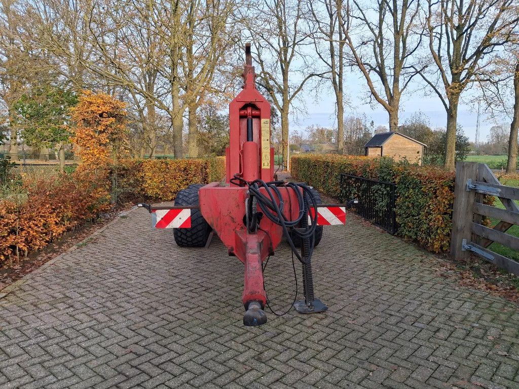 Pronar T185 haakarm/kipper