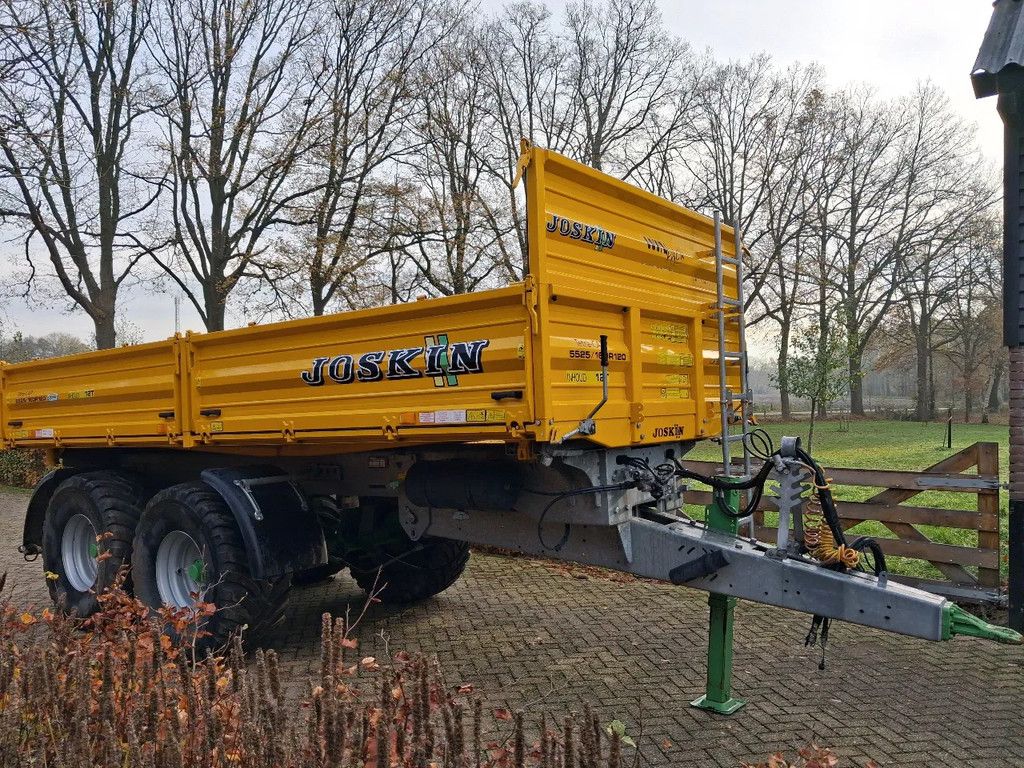 Joskin 3 zijdige kipper/dumper met opbouw