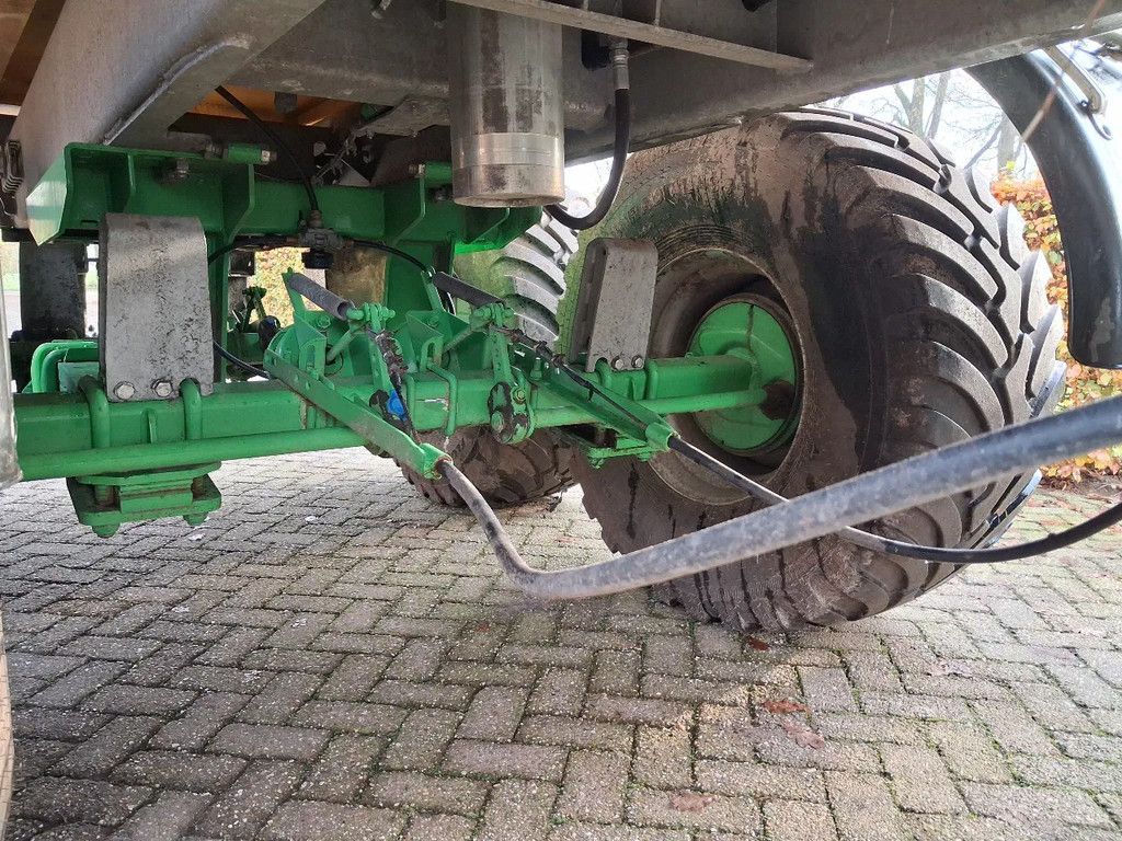 Joskin 3 zijdige kipper/dumper met opbouw