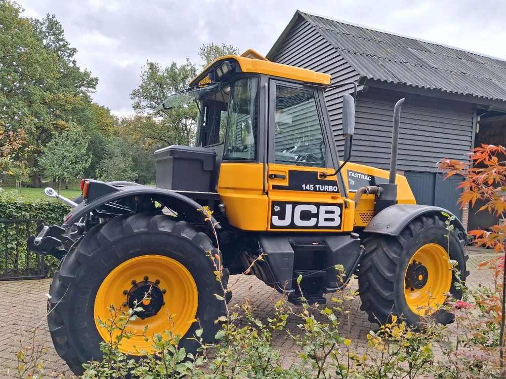 JCB FASTRAC 145 luchtremmen 55km