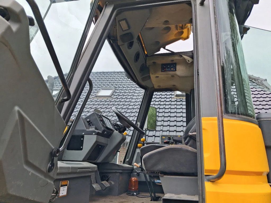 JCB FASTRAC 145 luchtremmen 55km