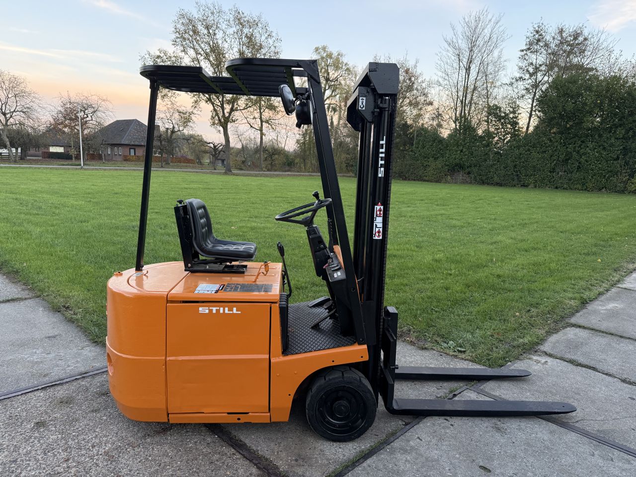 Still R50-12 | 1200KG | elektrisch | 4900uur | inclusief oplader