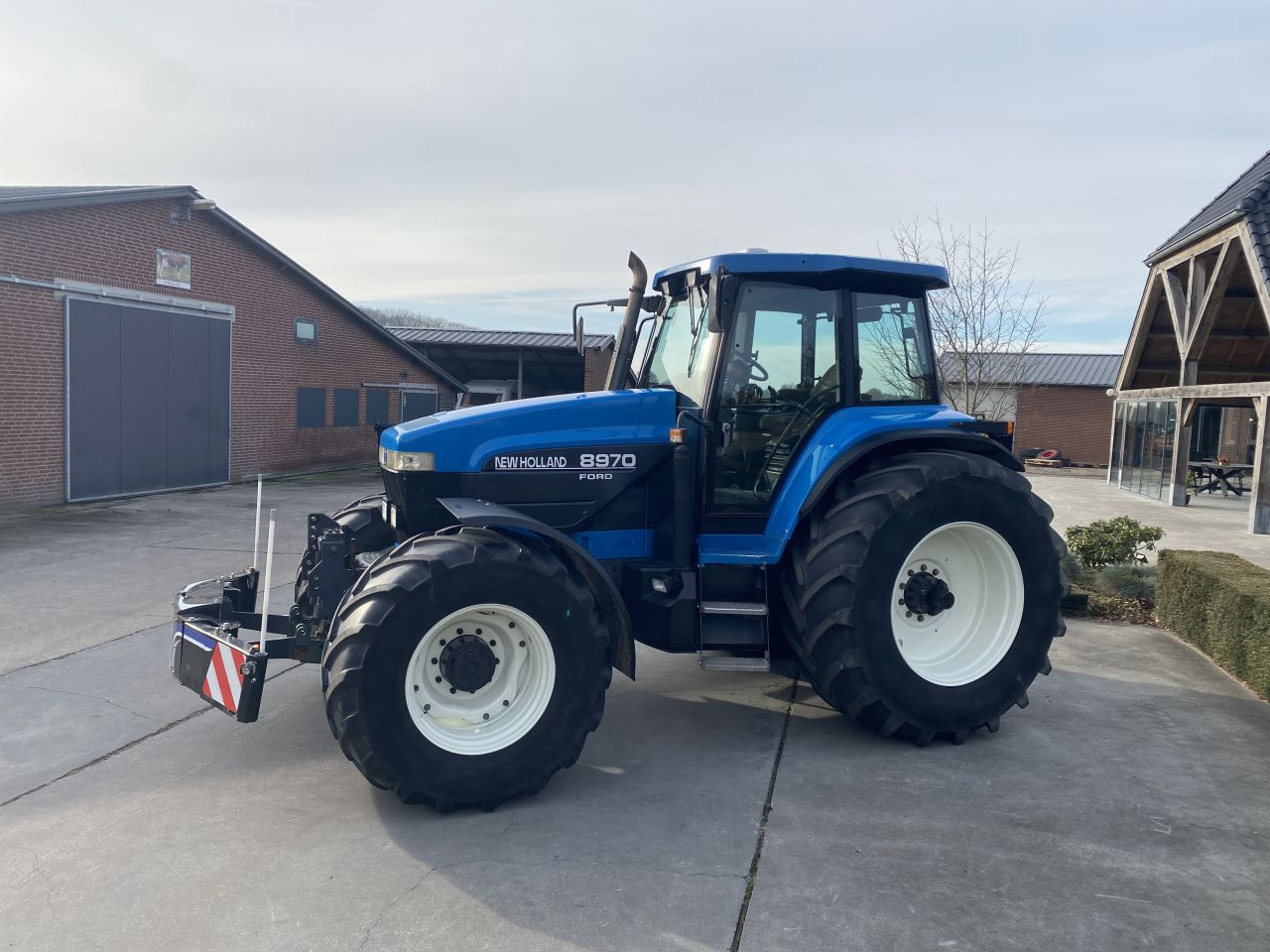 Mooie originele New holland 8970. Gps luchtremmen en fronthef