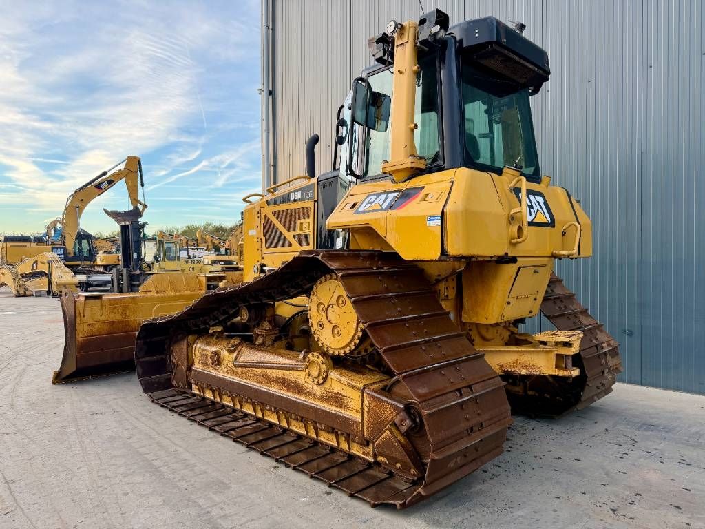 CAT D6N LGP