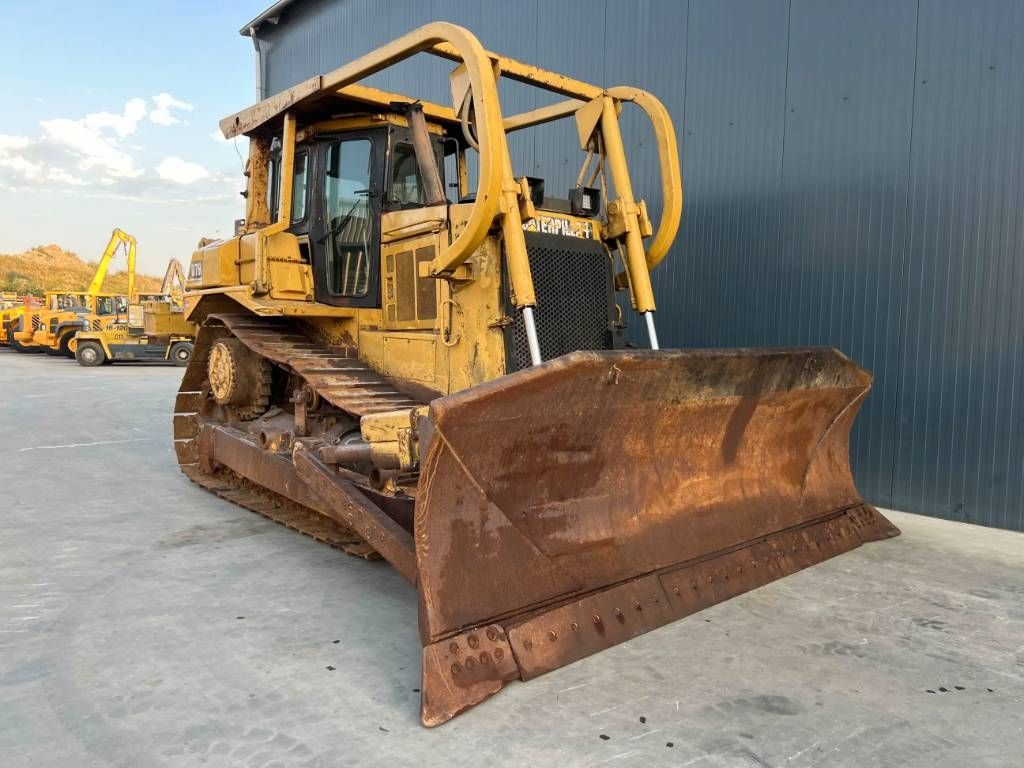 CAT D7H