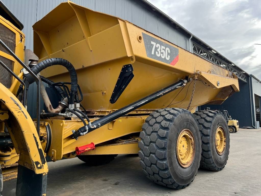 CAT 735C