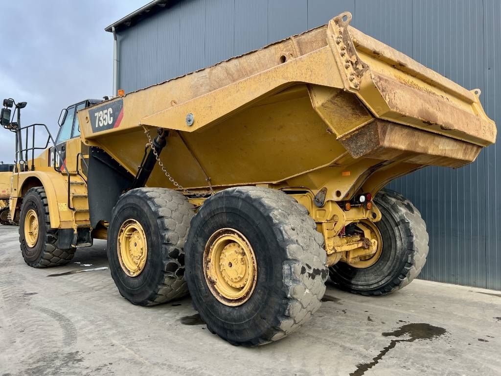 CAT 735C