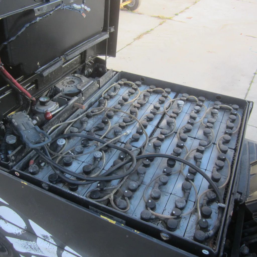 Hyster Heftruck J 2.50 XM, elek, triplomast, side shift.