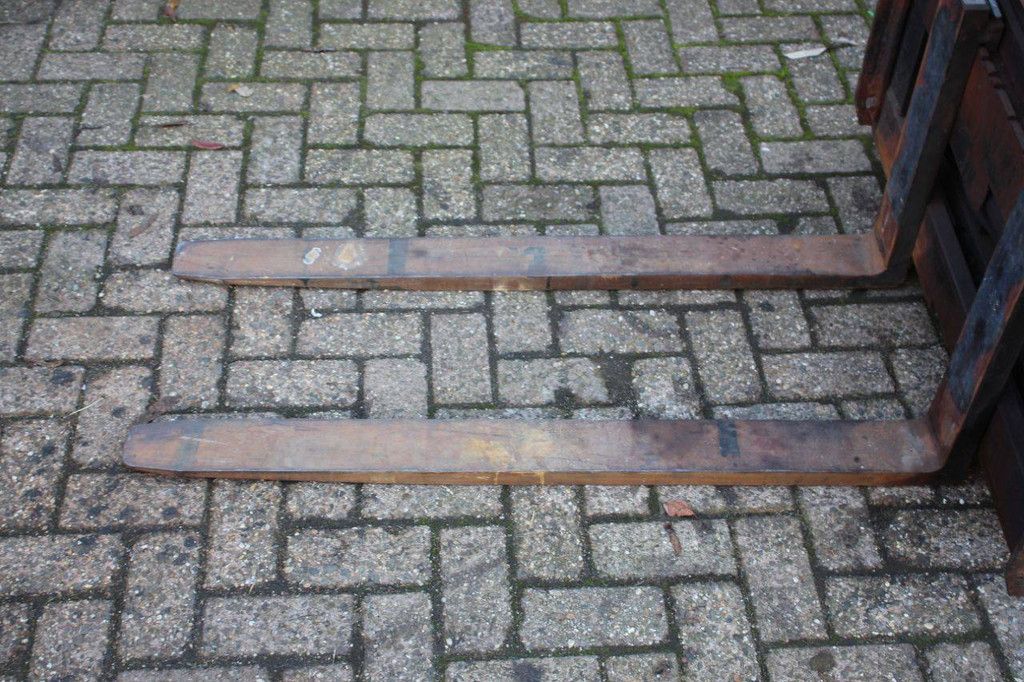 Forklift Caterpillar F35 Electric 1750kg 4.85m 1994