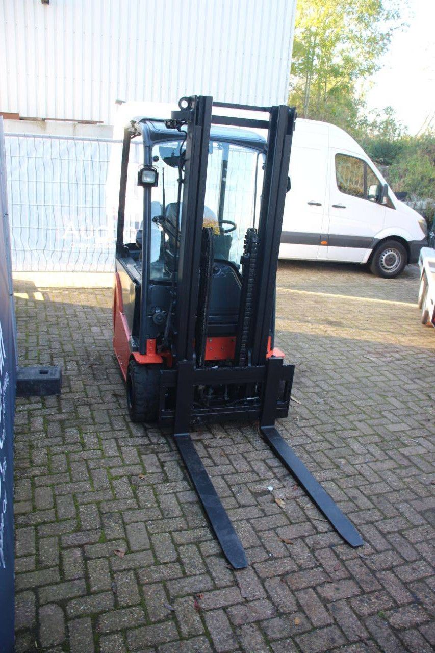 Toyota 8FBET20 Elektrogabelstapler 2000 kg 3,3 m 2012